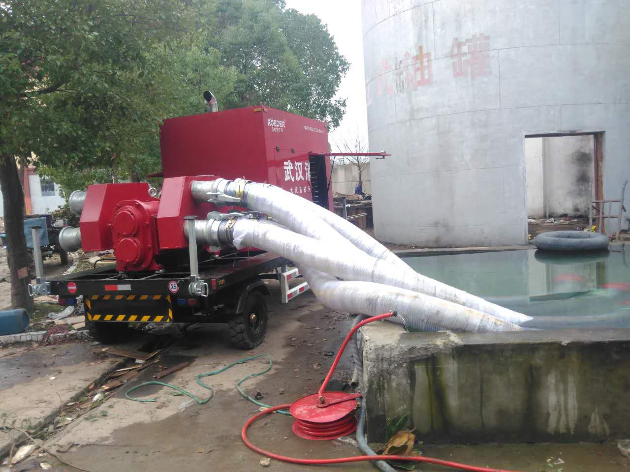 防汛排水泵車(chē)